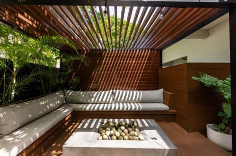 1635 SW 19th Terrace Miami FL 33145