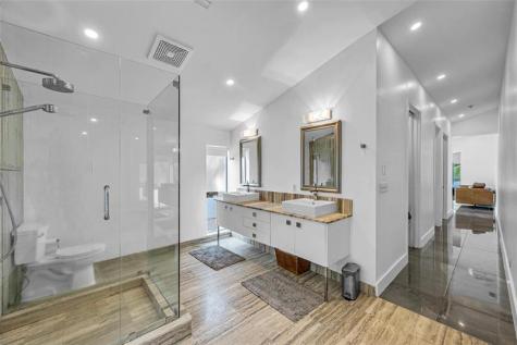 1511 NE 4th Place Fort Lauderdale FL 33301