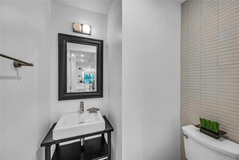 1511 NE 4th Place Fort Lauderdale FL 33301