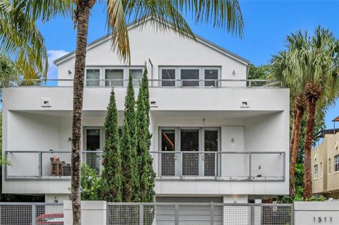 1511 NE 4th Place Fort Lauderdale FL 33301