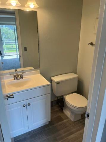 144 Mansfield D Boca Raton FL 33434
