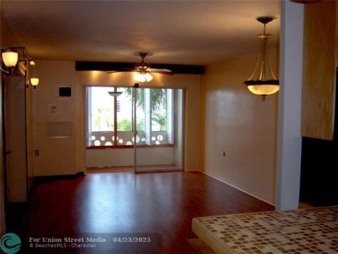 North Miami FL 33181