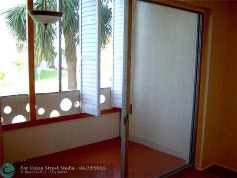 North Miami FL 33181