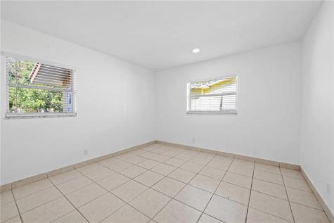 581 NW 17th Place Fort Lauderdale FL 33311