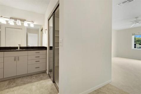 21863 Arriba Real Boca Raton FL 33433