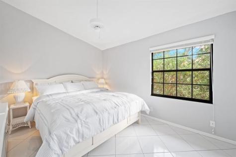 3258 Jog Park Drive Greenacres FL 33467
