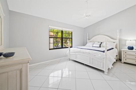 3258 Jog Park Drive Greenacres FL 33467