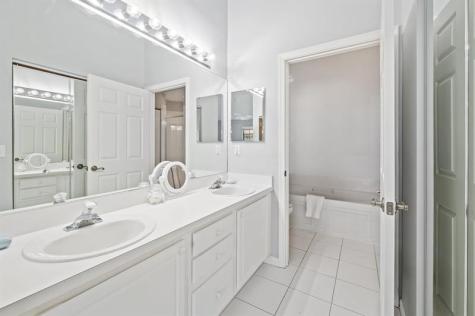 3258 Jog Park Drive Greenacres FL 33467