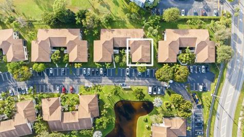 3258 Jog Park Drive Greenacres FL 33467