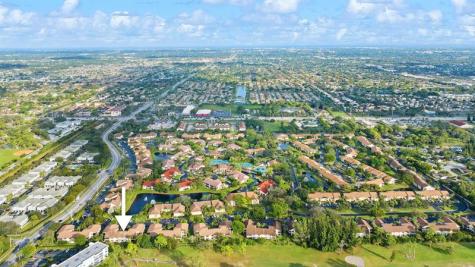 3258 Jog Park Drive Greenacres FL 33467