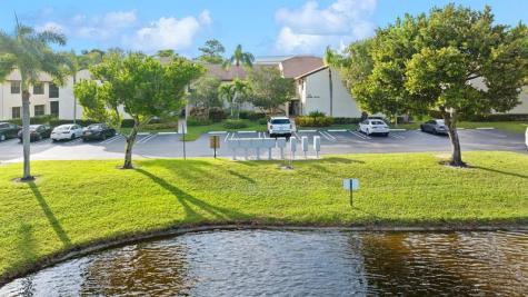 3258 Jog Park Drive Greenacres FL 33467