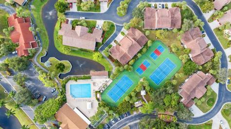 3258 Jog Park Drive Greenacres FL 33467