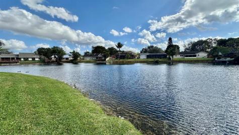 8712 SW 52nd Street Cooper City FL 33328