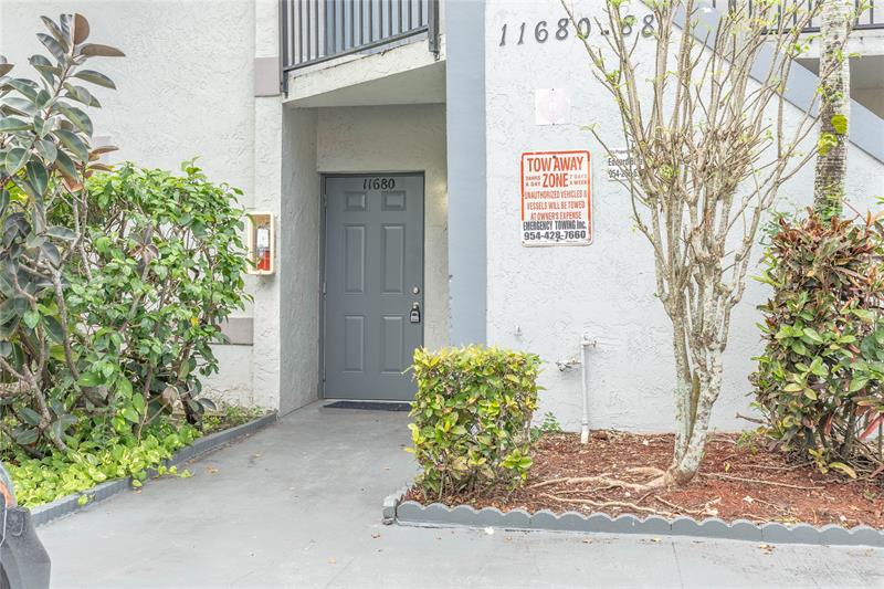 11680 NW 39th Street Coral Springs FL 33065