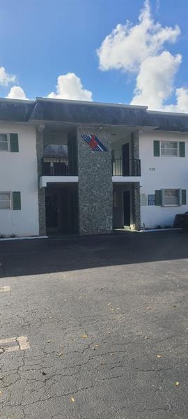 320 SW 1st Street Pompano Beach FL 33060