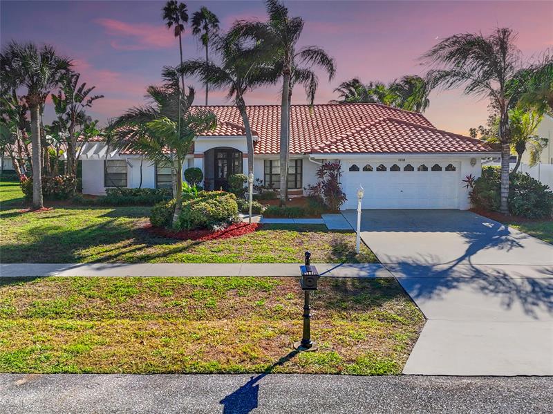 11310 Lake Tree Court Boca Raton FL 33498