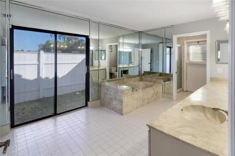 11310 Lake Tree Court Boca Raton FL 33498