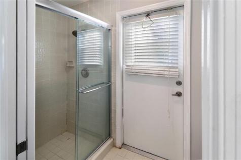 11310 Lake Tree Court Boca Raton FL 33498