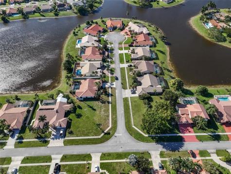 11310 Lake Tree Court Boca Raton FL 33498