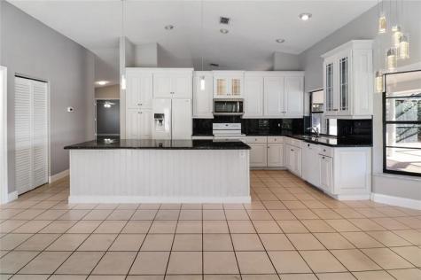 11310 Lake Tree Court Boca Raton FL 33498