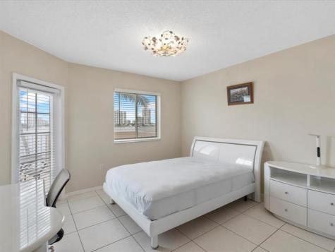 18260 N Bay Road Sunny Isles Beach FL 33160