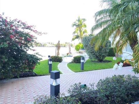 18260 N Bay Road Sunny Isles Beach FL 33160
