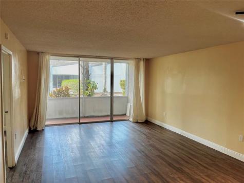 8351 Sands Point Boulevard Tamarac FL 33321