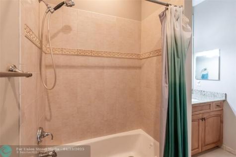 3909 NE 21st Avenue Fort Lauderdale FL 33308