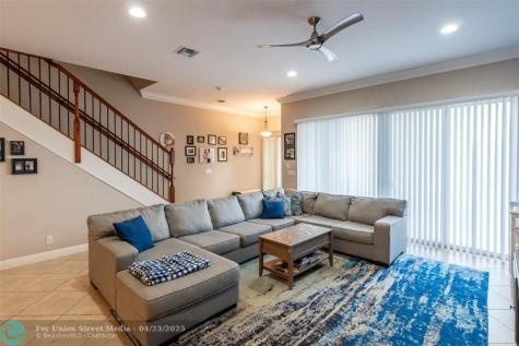 3909 NE 21st Avenue Fort Lauderdale FL 33308