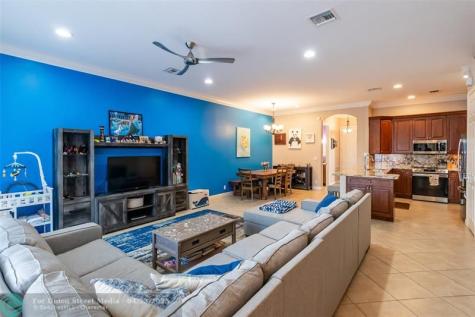 3909 NE 21st Avenue Fort Lauderdale FL 33308