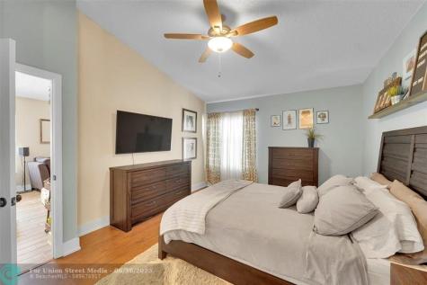7542 NW 3rd Street Plantation FL 33317