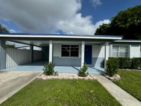 221 SW 68th Avenue Pembroke Pines FL 33023