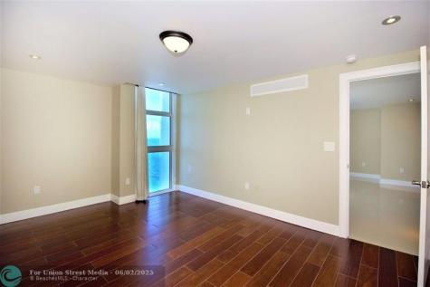 1360 S Ocean Boulevard Pompano Beach FL 33062