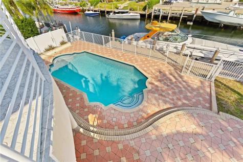 2671 NE 22nd Court Pompano Beach FL 33062