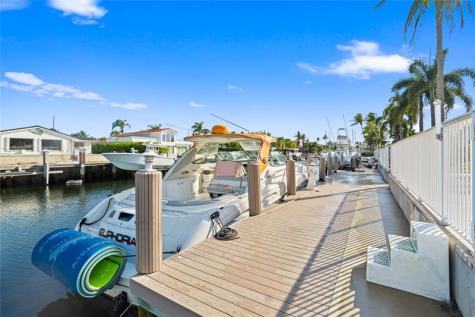 2671 NE 22nd Court Pompano Beach FL 33062