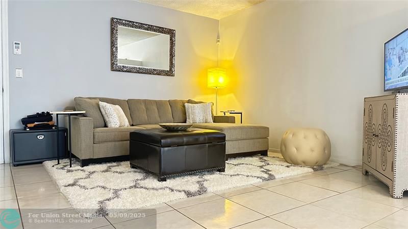 4046 NW 19th Street Lauderhill FL 33313