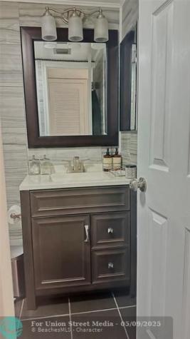 4046 NW 19th Street Lauderhill FL 33313