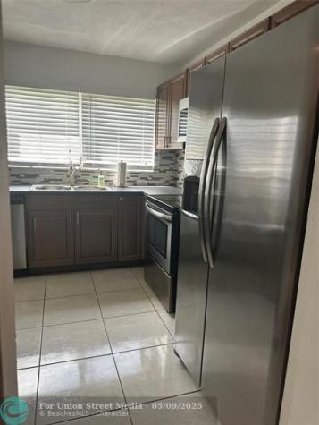 4046 NW 19th Street Lauderhill FL 33313
