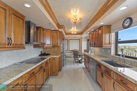 2917 S Ocean Boulevard Highland Beach FL 33487