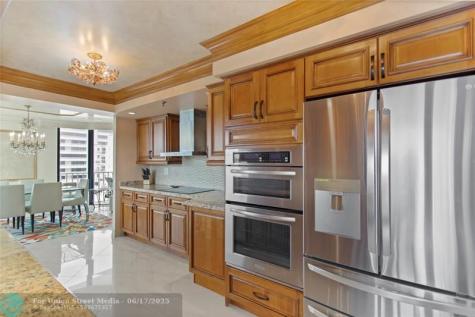2917 S Ocean Boulevard Highland Beach FL 33487