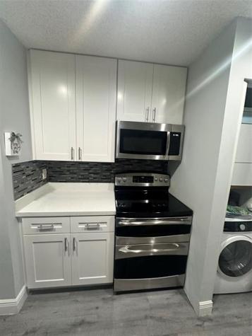 401 SW 86th Avenue Pembroke Pines FL 33025