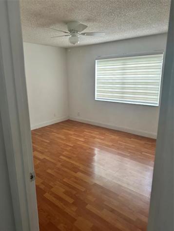 401 SW 86th Avenue Pembroke Pines FL 33025