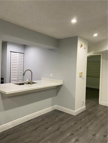 401 SW 86th Avenue Pembroke Pines FL 33025