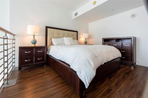 41 SE 5th Street Miami FL 33131