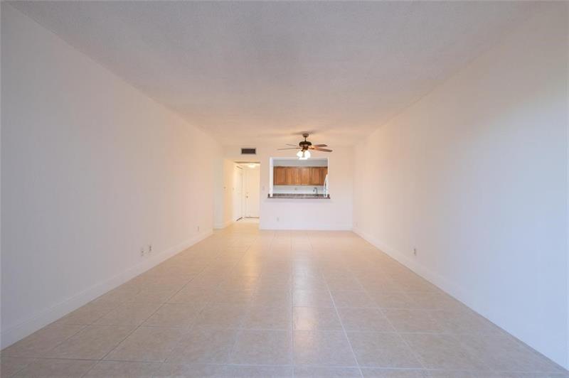 9233 SW 8th Street Boca Raton FL 33428