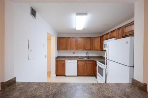 9233 SW 8th Street Boca Raton FL 33428