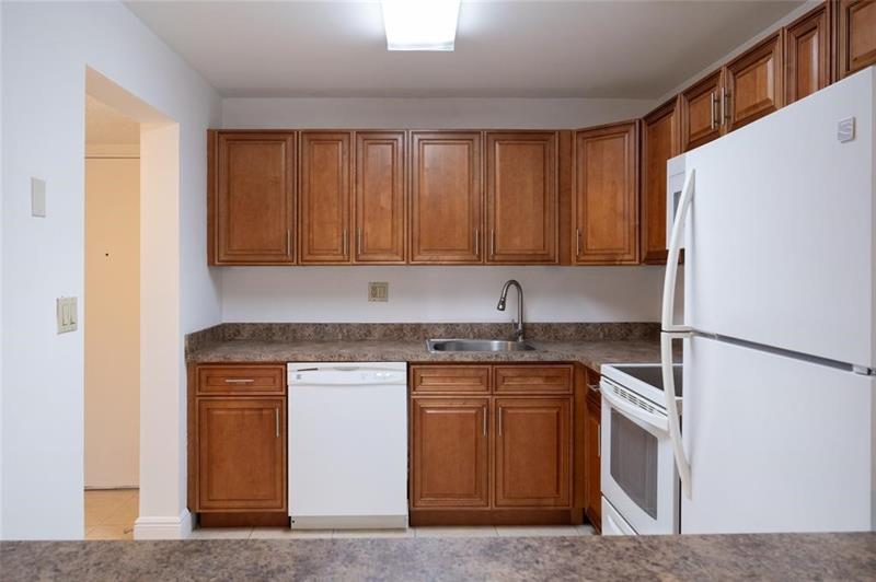 9233 SW 8th Street Boca Raton FL 33428