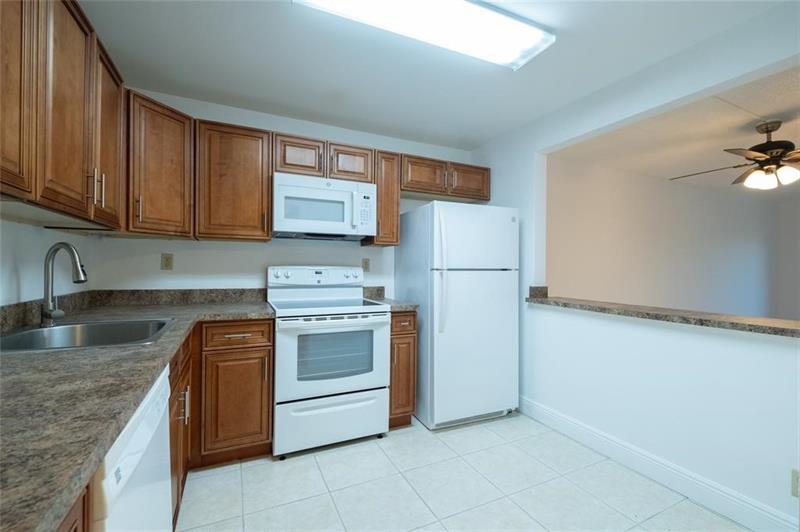 9233 SW 8th Street Boca Raton FL 33428