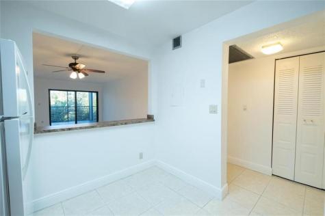 9233 SW 8th Street Boca Raton FL 33428