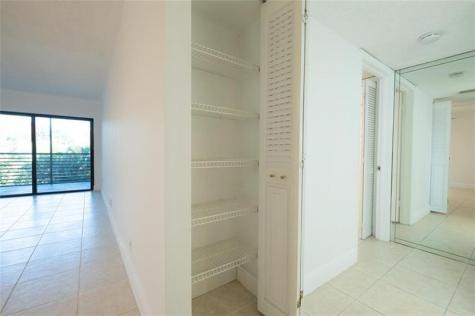 9233 SW 8th Street Boca Raton FL 33428